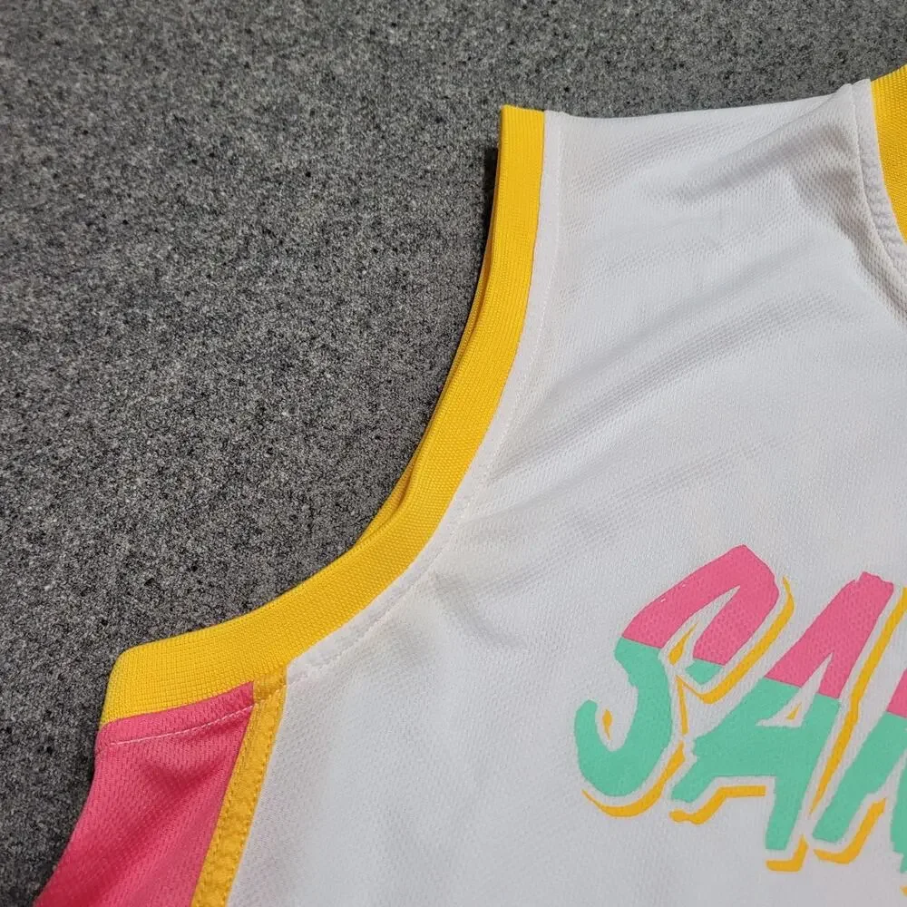 San Diego Padres Jersey Extra Large Manny Machado City Connect Basketball Tank